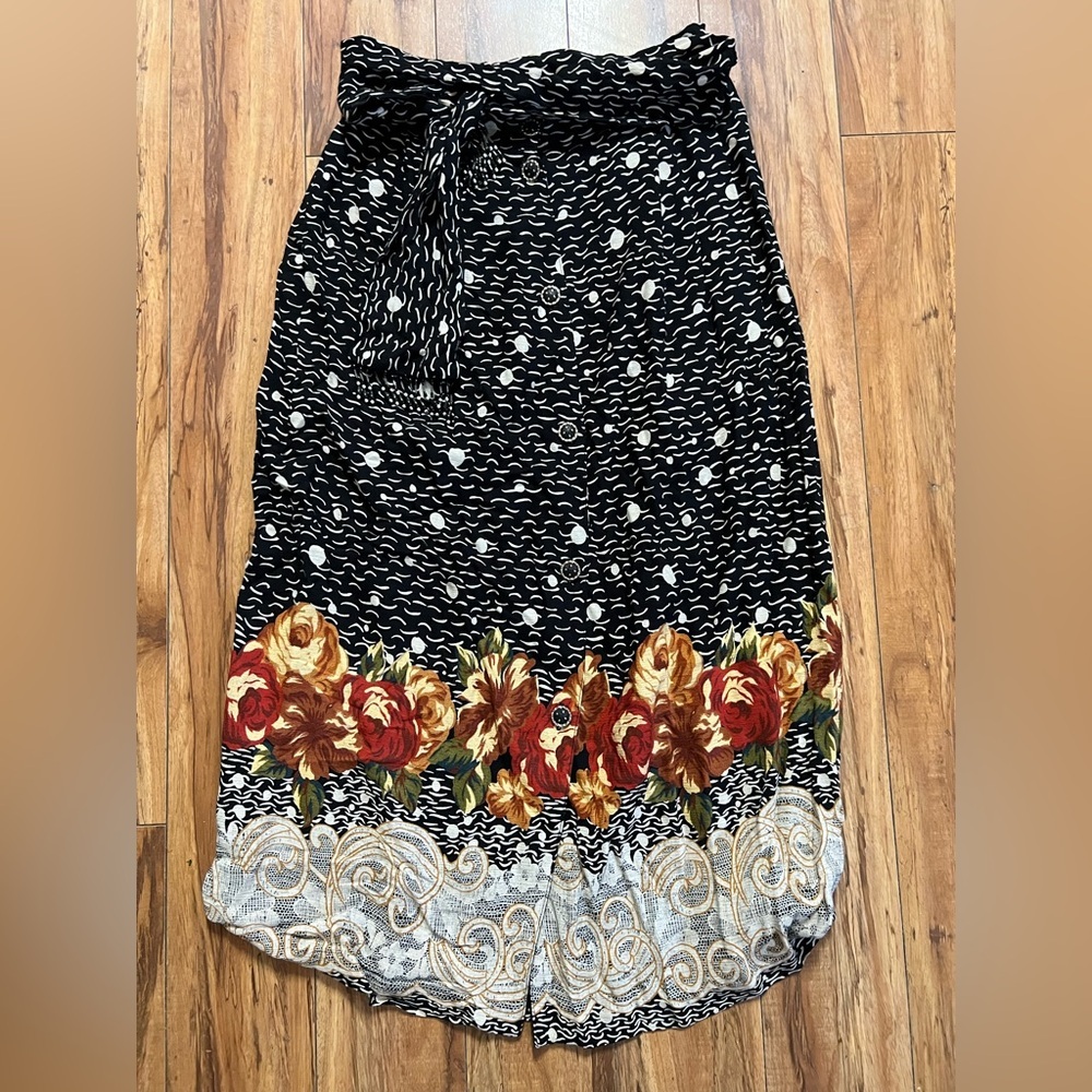 VTG Button-Up Skirt with beaded belt